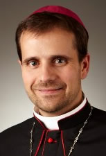 Descripci�n: http://www.bisbatsolsona.cat/imatges/noticias/xnovell.jpg